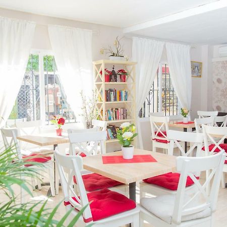 Hotel Marbella Фуэнхирола Экстерьер фото