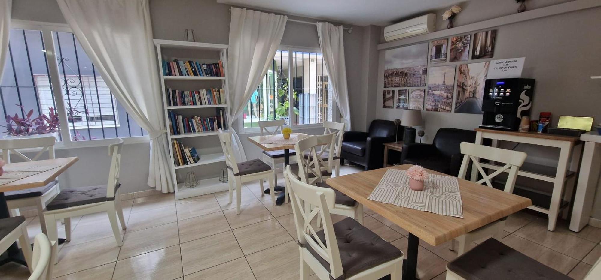 Hotel Marbella Фуэнхирола Экстерьер фото