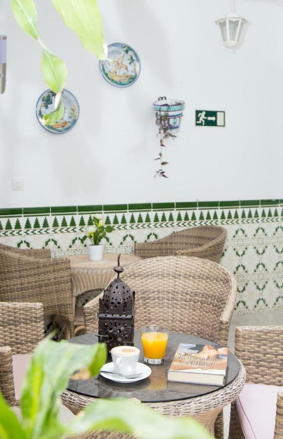 Hotel Marbella Фуэнхирола Экстерьер фото