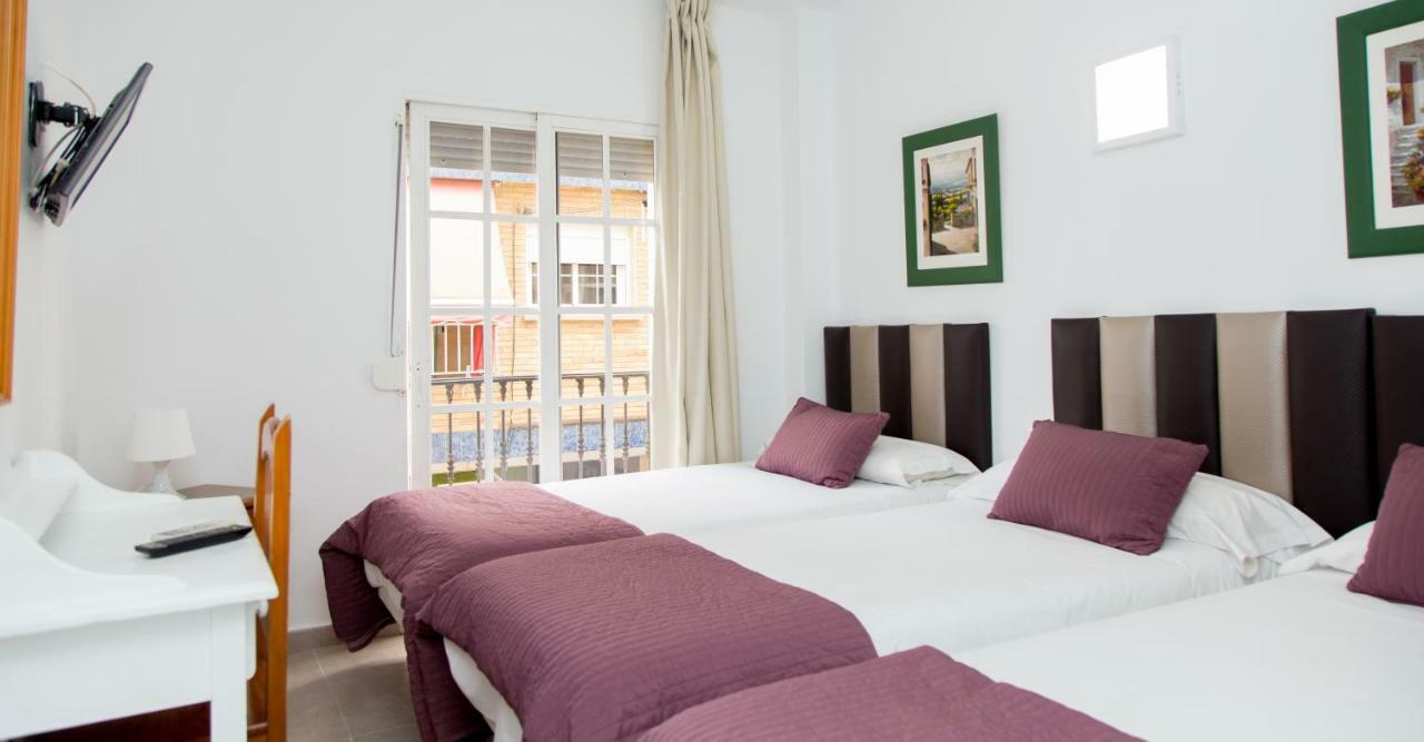 Hotel Marbella Фуэнхирола Экстерьер фото
